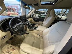 تۆیۆتا لاند کروزەر